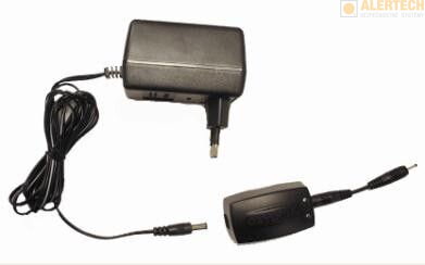 HC-30 - sieťová nabíjačka pre bezdrôtový mikrofón TAG